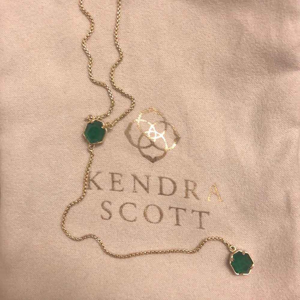 Green Kendra Scott Y necklace